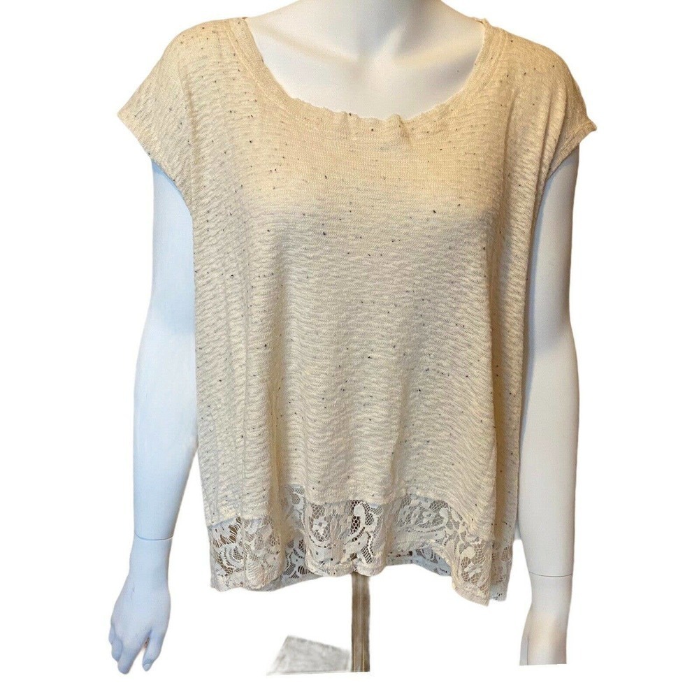 Anthropologie Everleigh Top Women's Cream Short Sleeve Scoop Neck Lace Detail PS